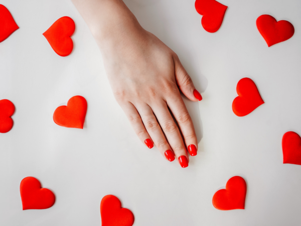 Valentine's Day nails