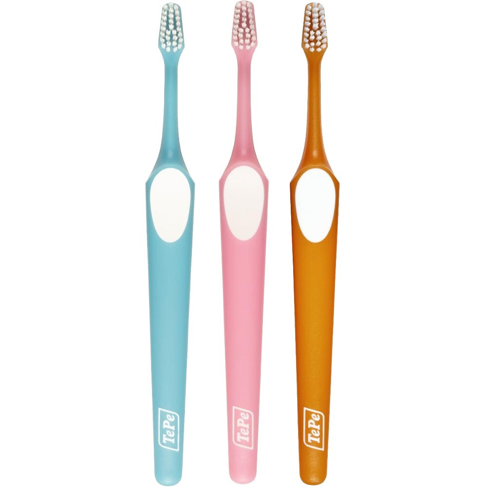 Tepe Supreme Soft Toothbrush Μαλακή Οδοντόβουρτσα που Διαθέτει Εργονομική Λαβή & Ίνες 2 Επιπέδων για Βελτιωμένη Προσπέλαση 3 Τεμάχια, Γαλάζιο / Ροζ / Πορτοκαλί